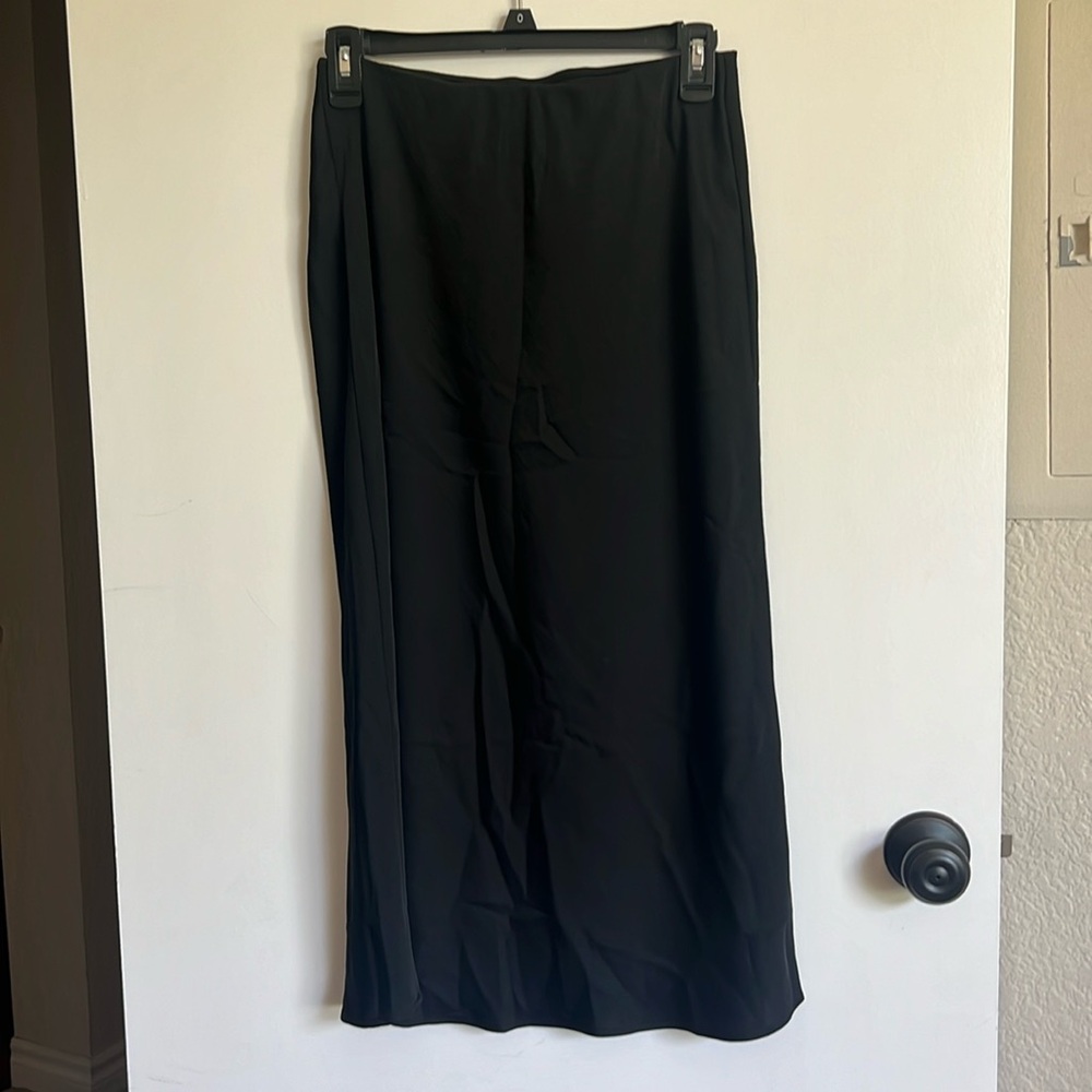 a new day Black Midi Skirt